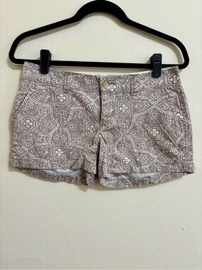 Old Navy Beige Floral-Pattern Cotton Bermuda Shorts